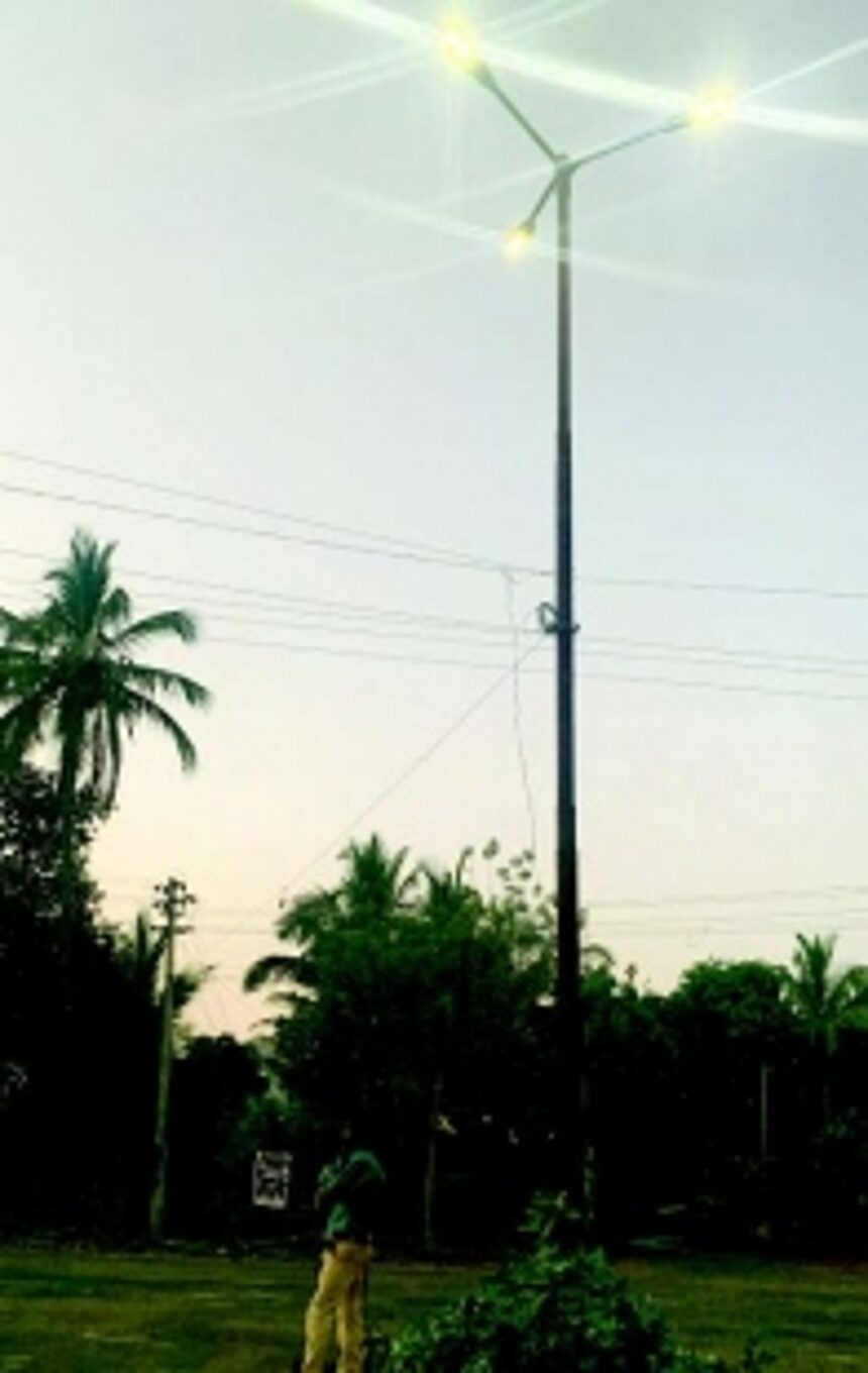 High mast pole on the  verge of collapse at Uguem