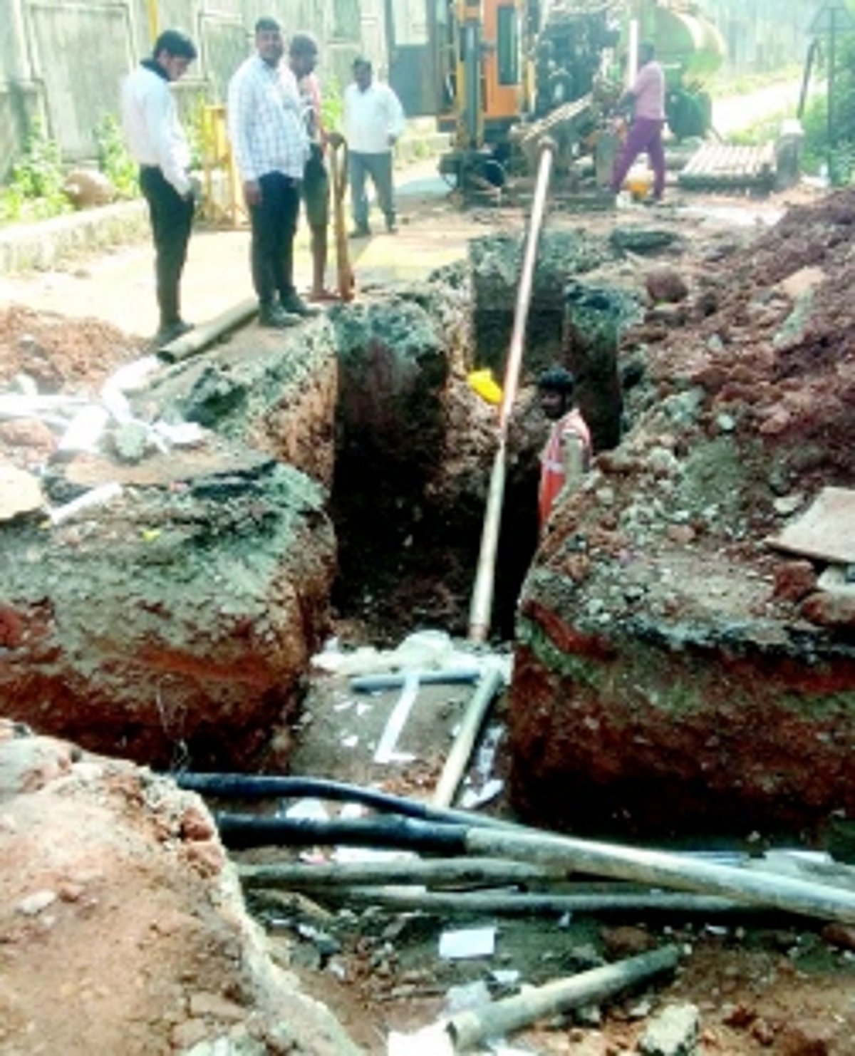 High-tension wires damaged in Dhavalim: Power  restored but locals raise alarm over safety