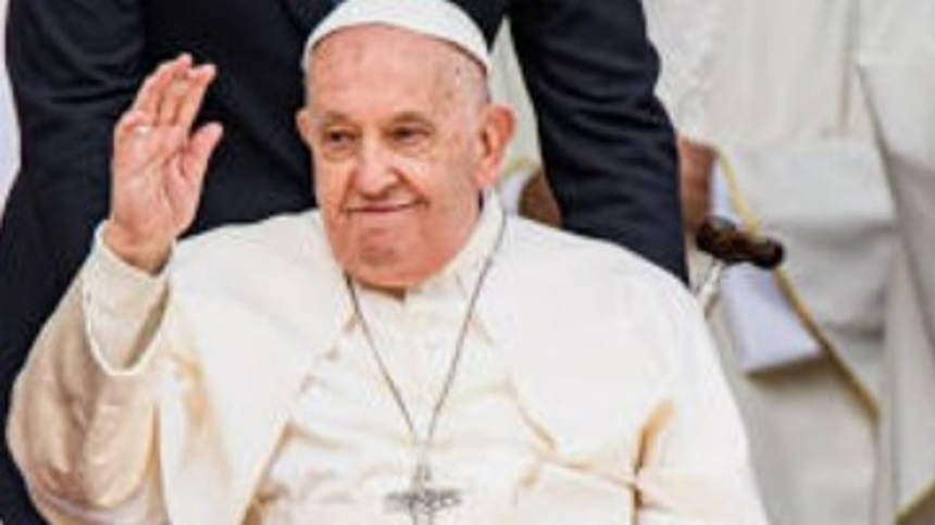 Holy Father's Health Update: Critical Yet Stable, Undergoing Medical Assessment 1 Holy Father's Health Update: Critical Yet Stable, Undergoing Medical Assessment