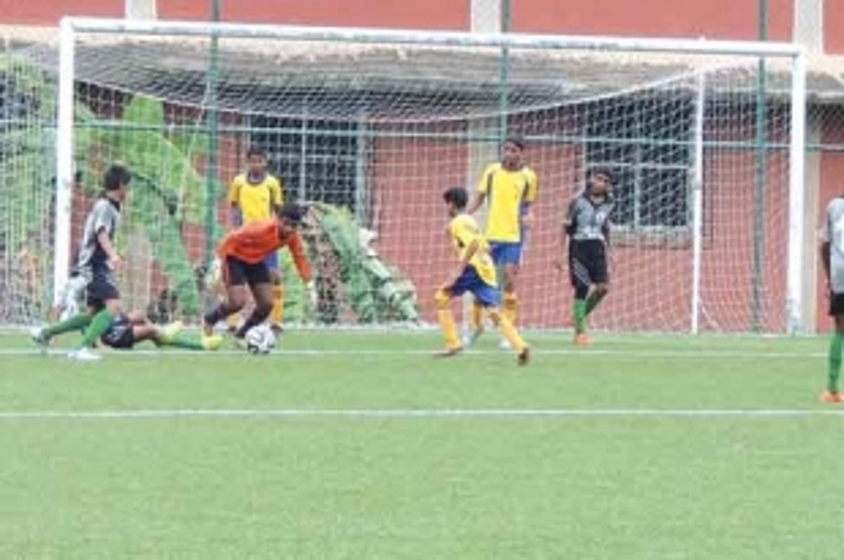 Holy Spirit Institute books semis berth
