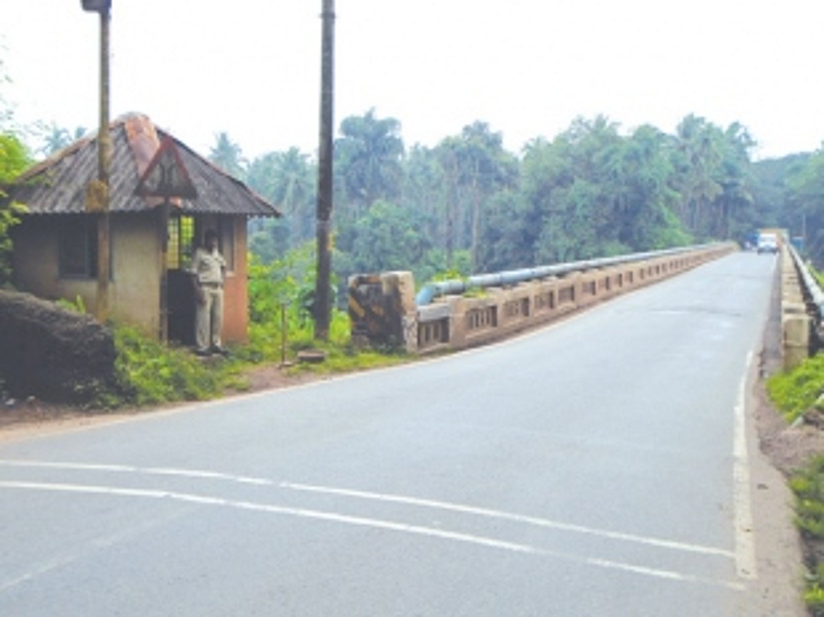 Home Guard posted at Khandepar bridge