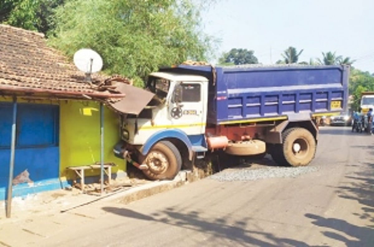 Honda village bans heavy vehicles