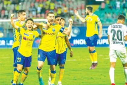 Hosts Kerala Blasters come back  from behind to beat FC Goa