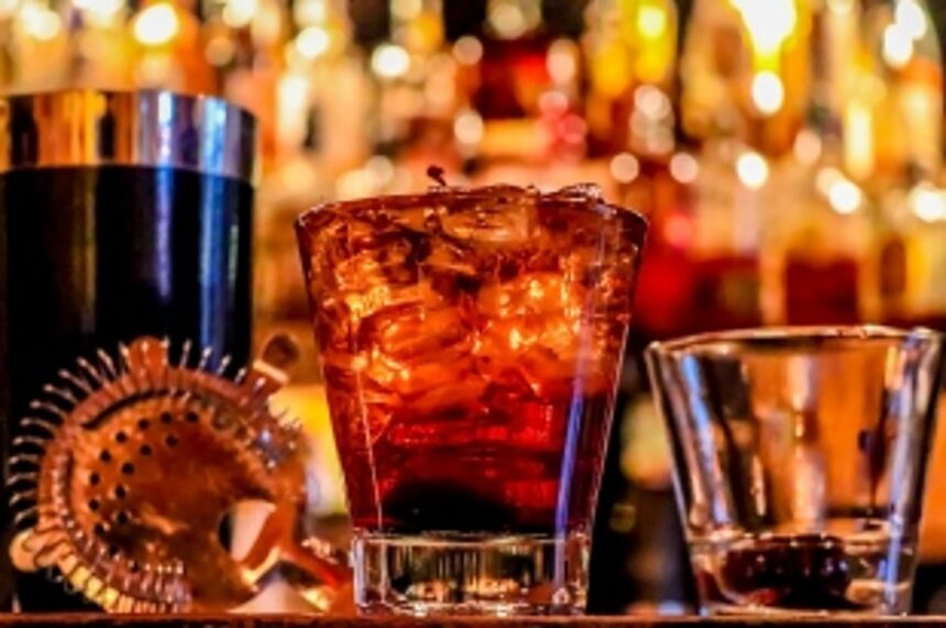 Hotel raided for selling liquor sans licence 1 Hotel raided for selling liquor sans licence