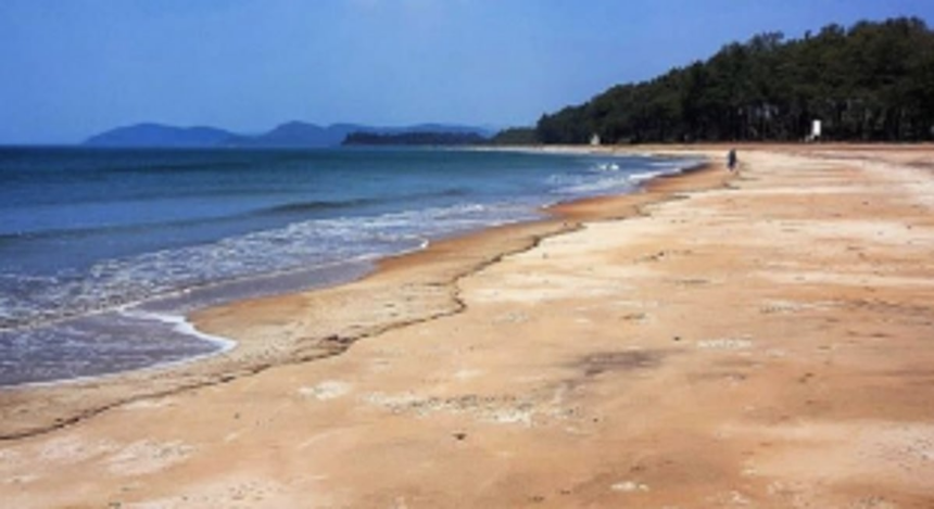 Hotelier issued show cause notice