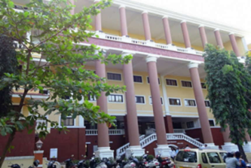 Hotels, guest houses warned of punitive action if they deny food, throw guests out