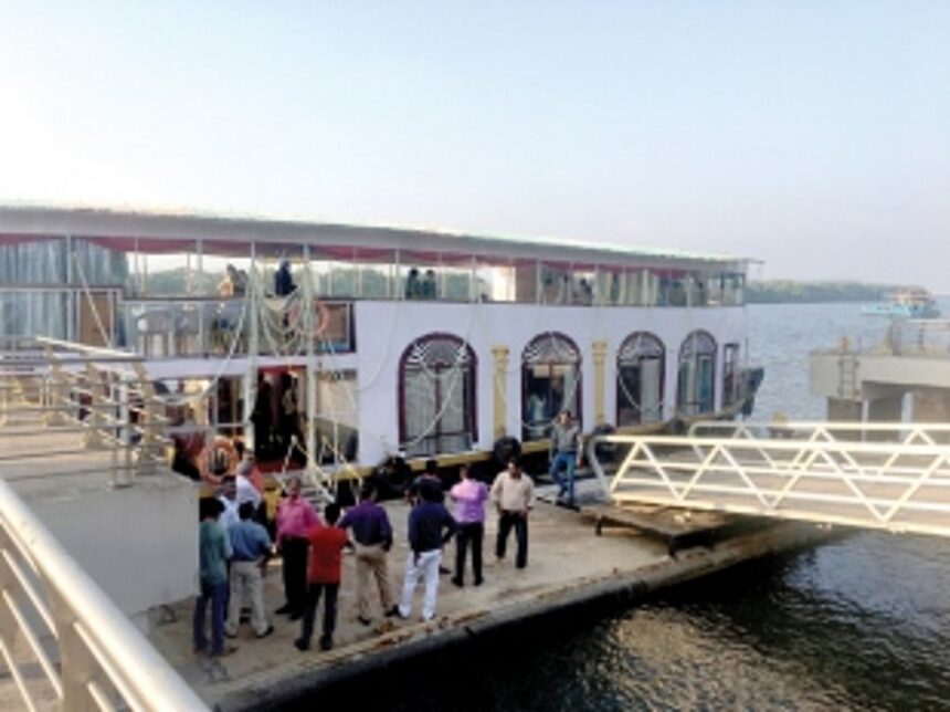 House Boat launched in Goa 1 House Boat launched in Goa