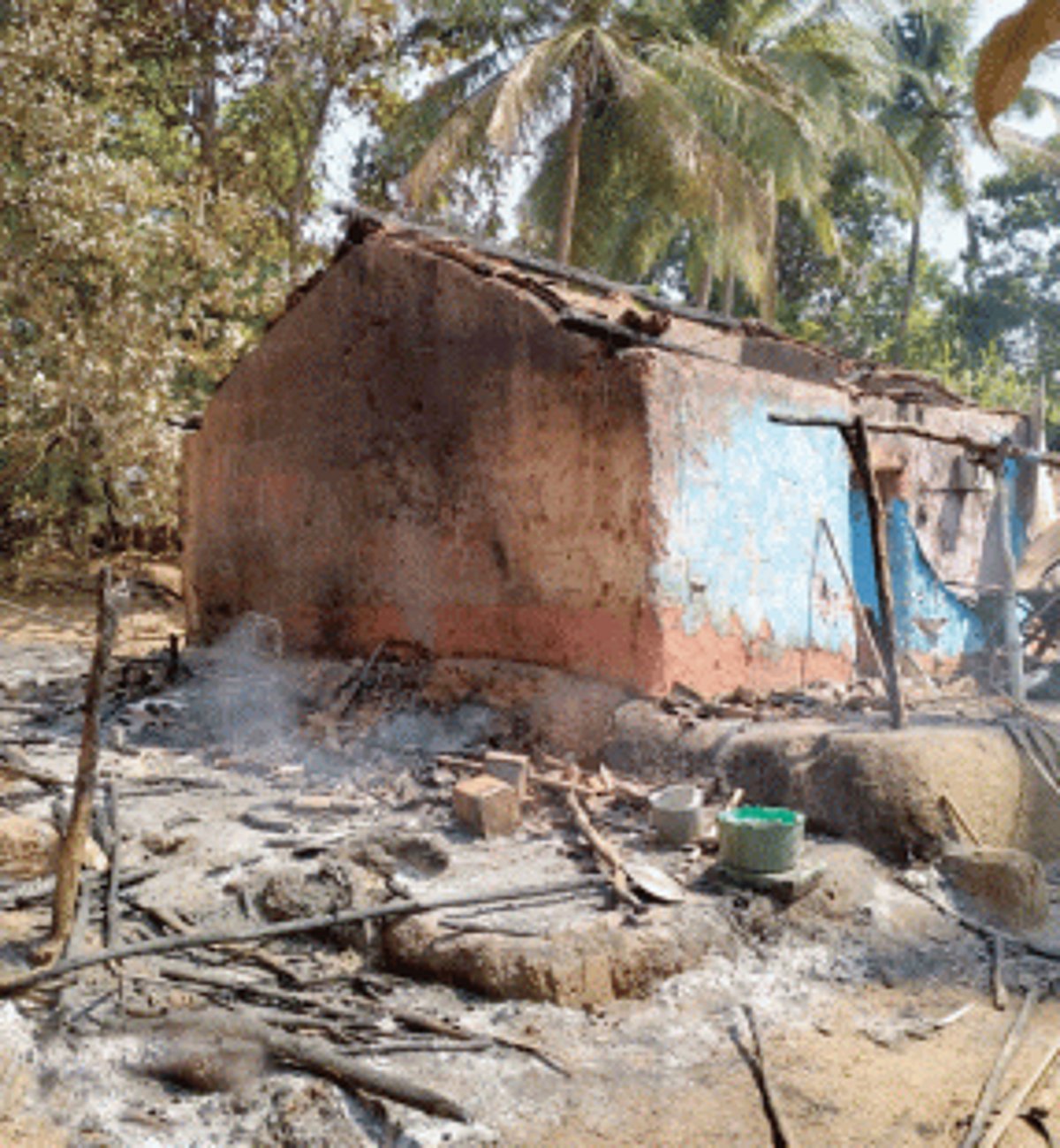 House gutted in Poriem fire