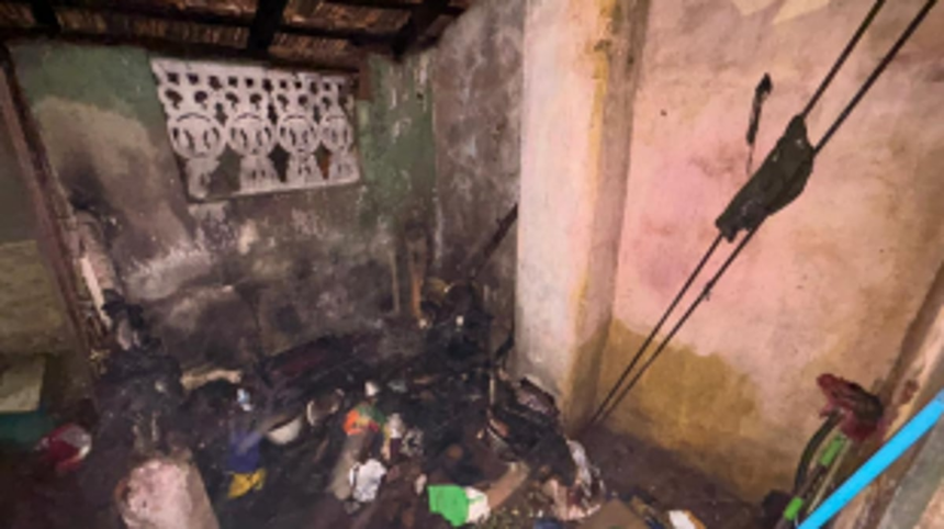 House in Mapusa catches fire; Quick Response From Firefighters Prevents Major Loss