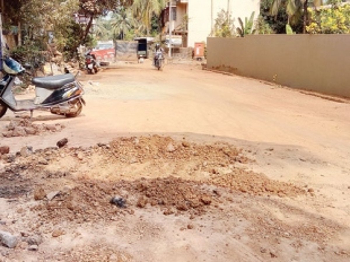 Housing Board residents forced to deal with poor roads for over four years now