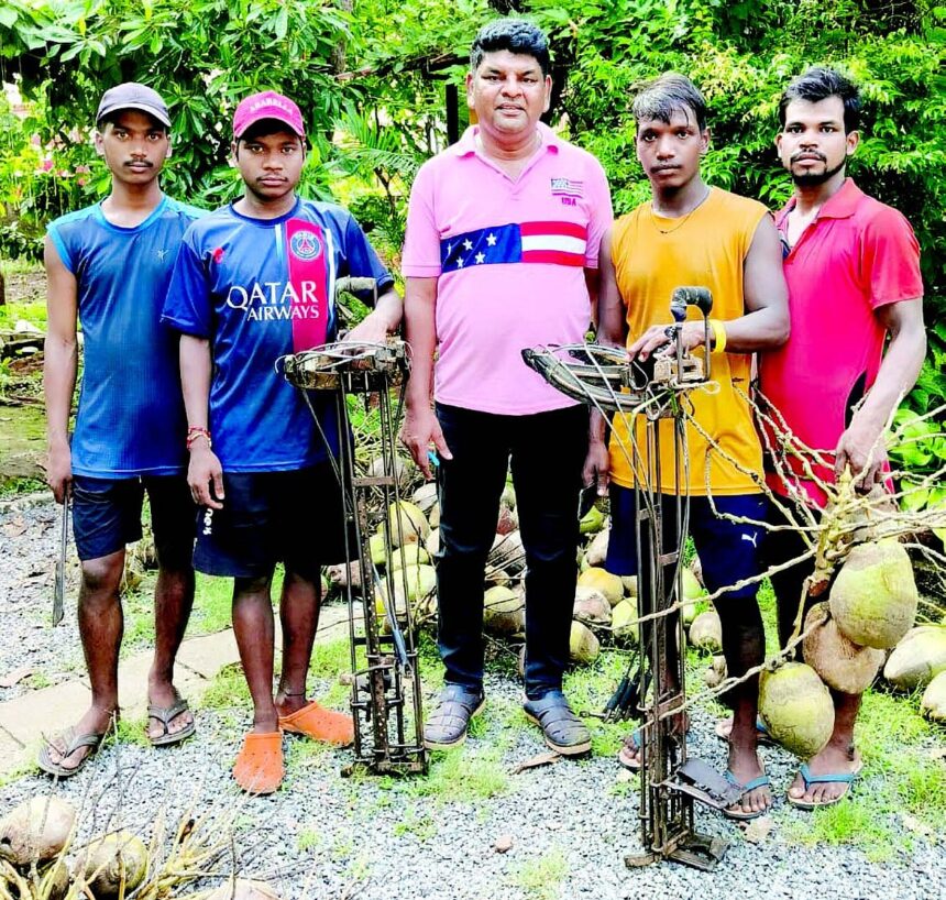 How Yuvraj Naik turned crisis into opportunity with his team of coconut harvesting venture 1 How Yuvraj Naik turned crisis into opportunity with his team of coconut harvesting venture