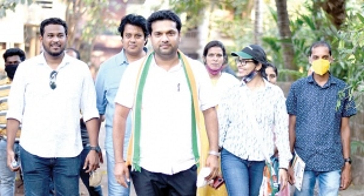 I am the only one with no FIRs, no criminal record: Prabhudesai