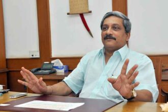 I will not become CM if forced to take support of undesirable elements: Parrikar