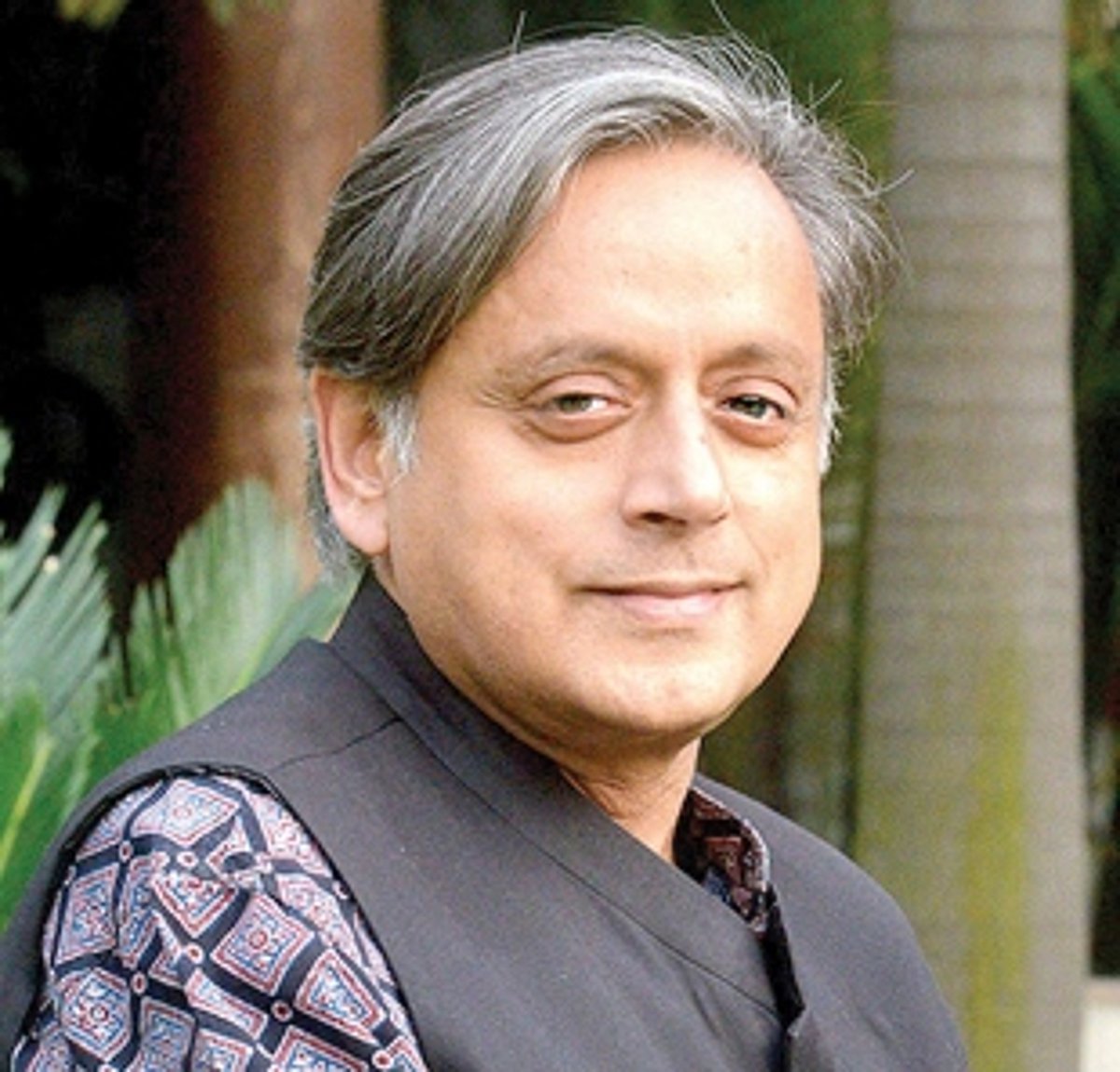 I would love rest of India to  be like Goa: Shashi Tharoor