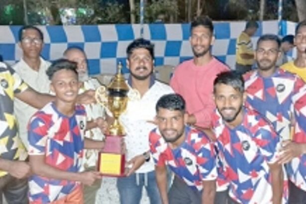 IF Rafalaz bag Kraft Works Nite 7-a-side football crown