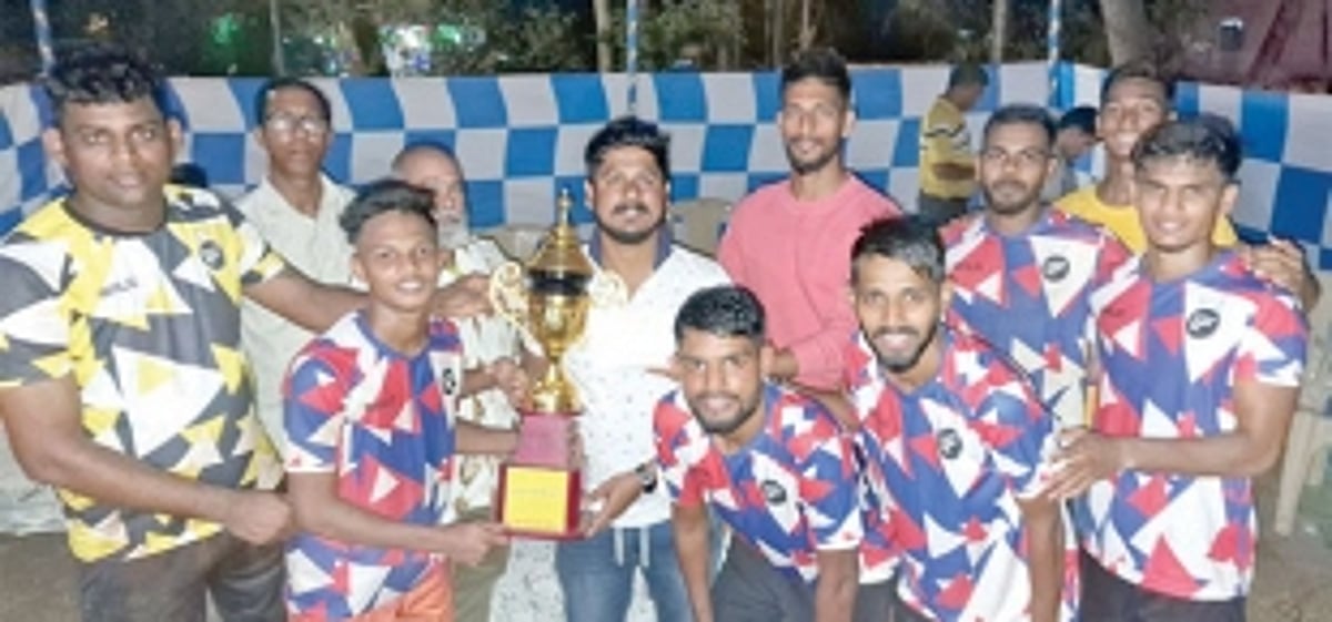 IF Rafalaz bag Kraft Works Nite 7-a-side football crown
