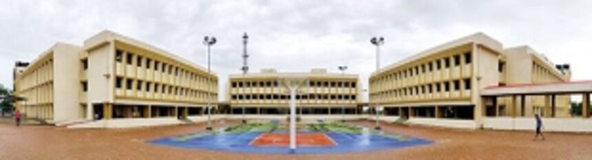 IIT students suffer sans permanent campus: Director