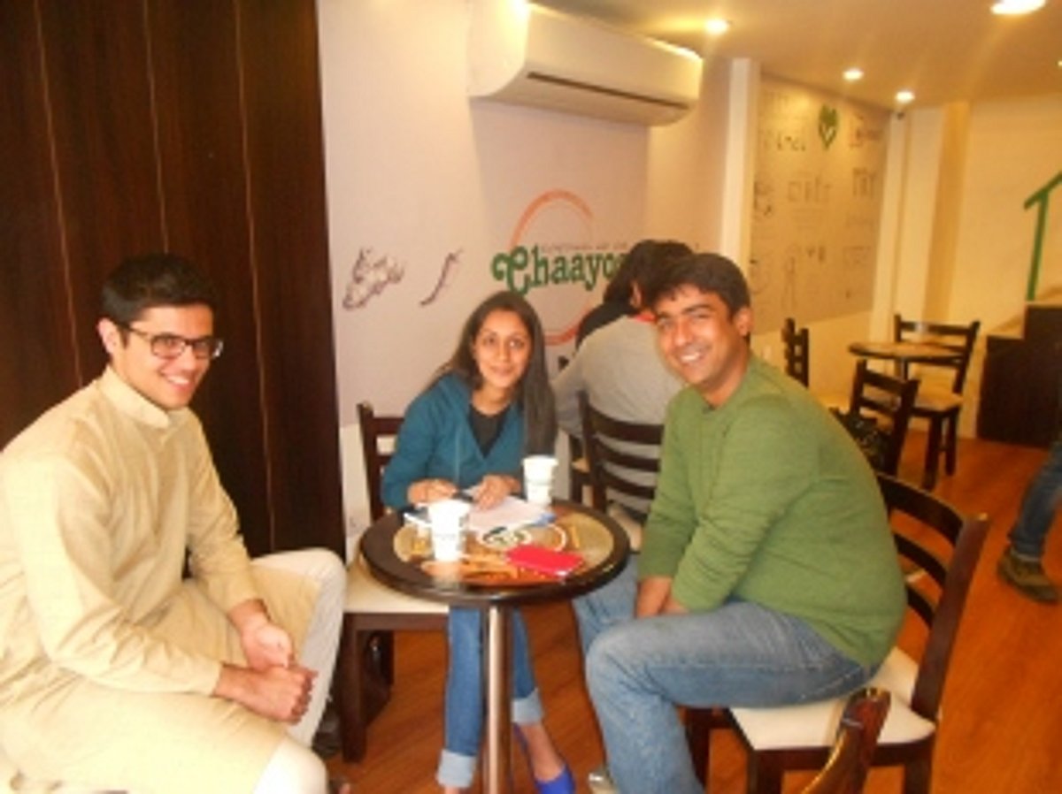 IITians quit US jobs to open tea cafe chain