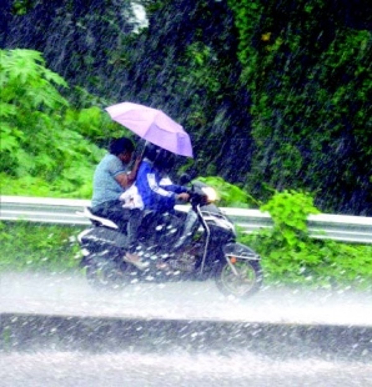 IMD forecasts thundershowers  over next four days
