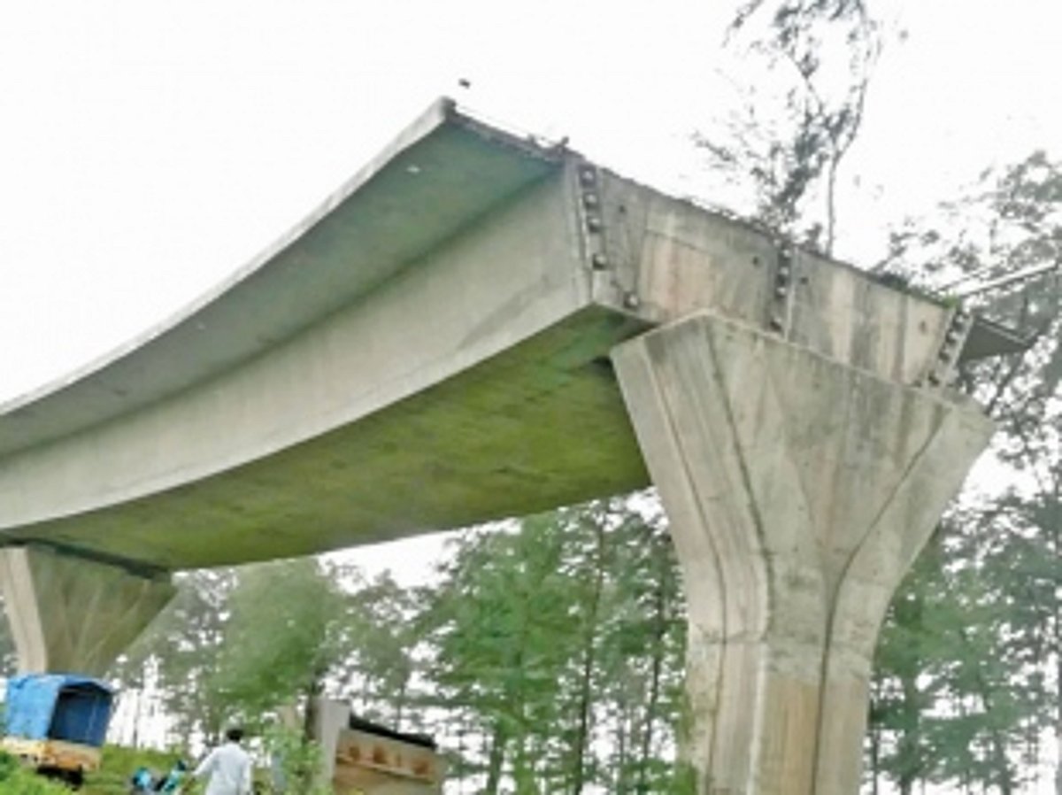 INCOMPLETE  KERI-TIRACOL BRIDGE