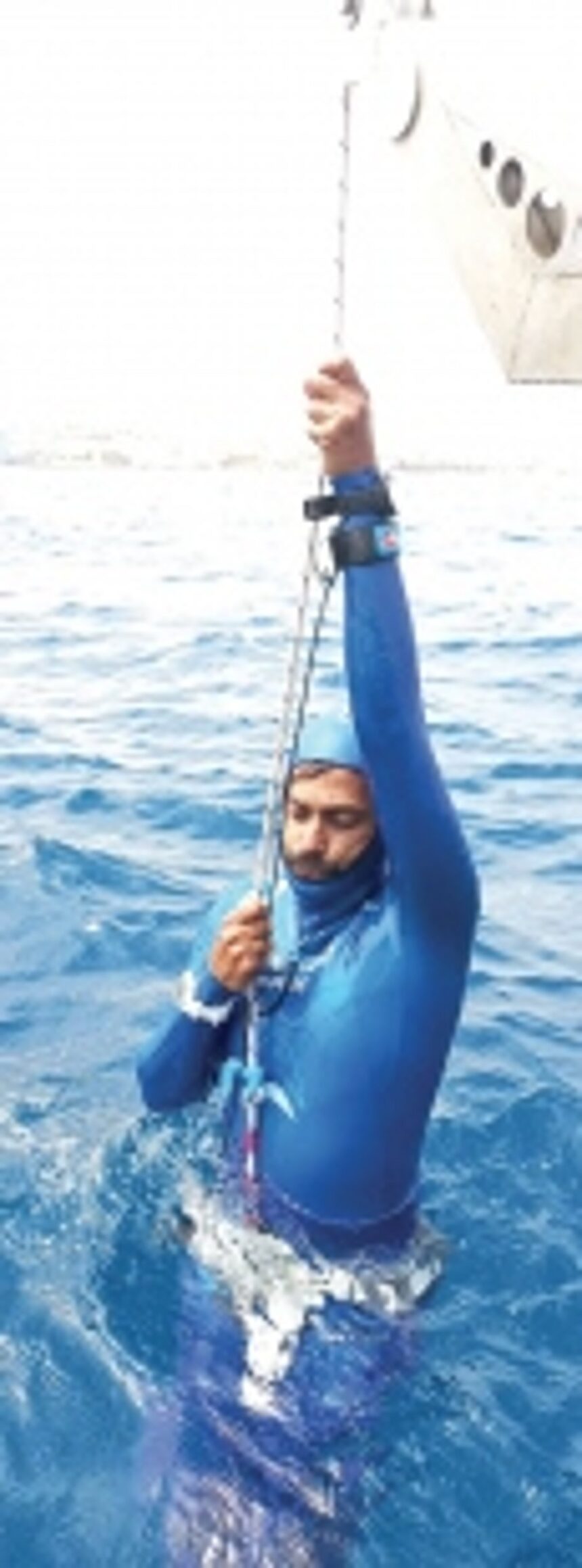 INTO THE DEEP 1 INTO THE DEEP