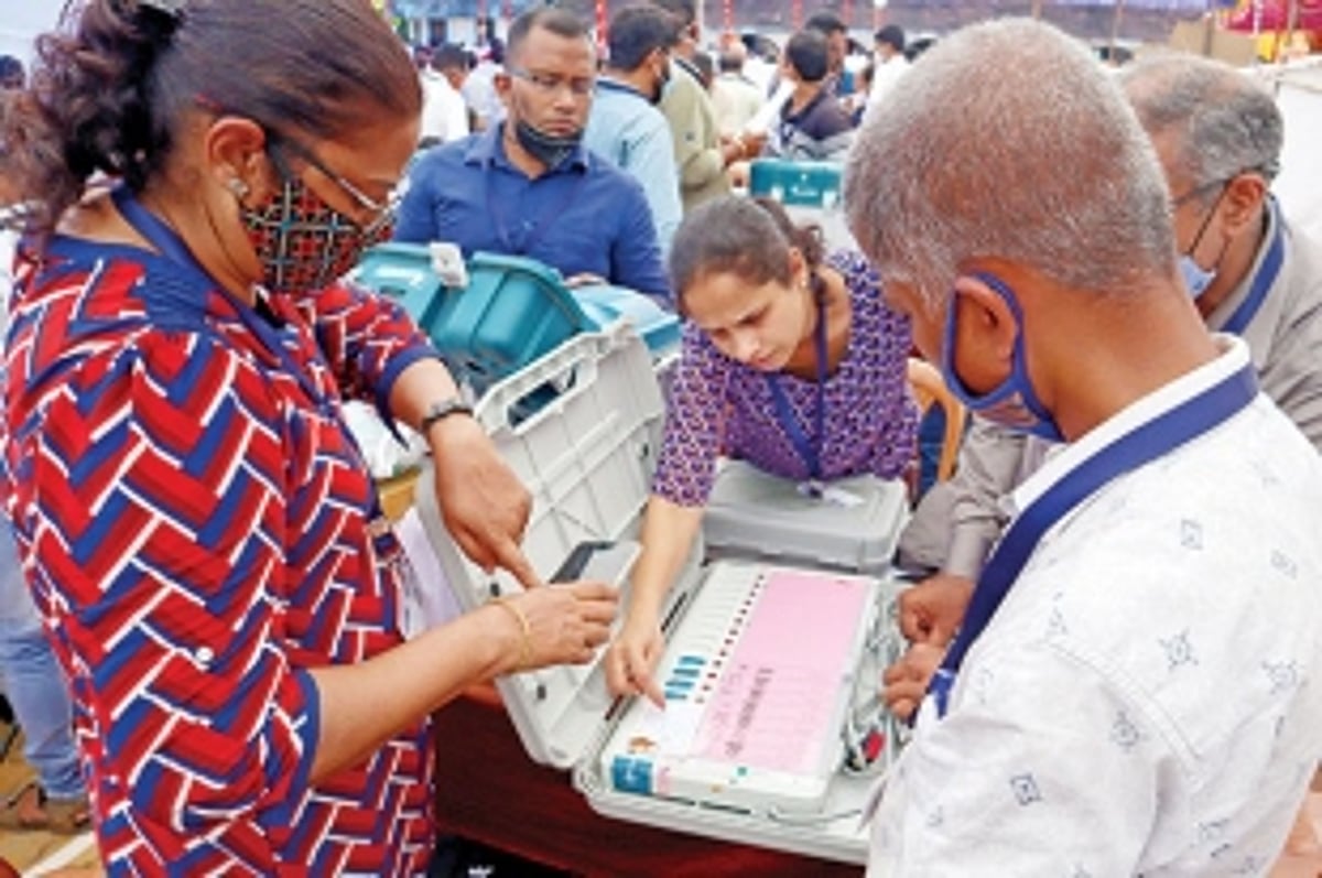 IT’S ALL IN YOUR HAND NOW…WHEN YOU GO TO THE BALLOT BOX