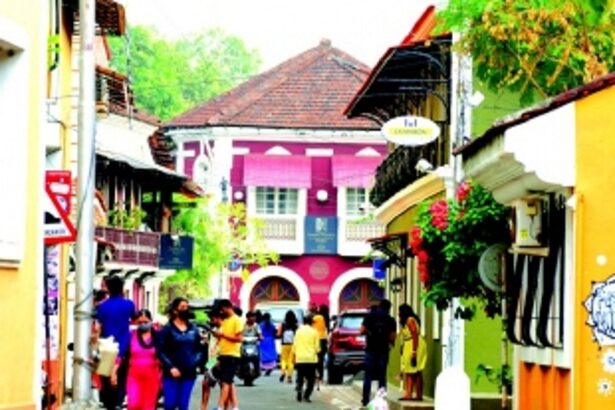 Iconic Bollywood film locations in Goa that attract Instagrammers