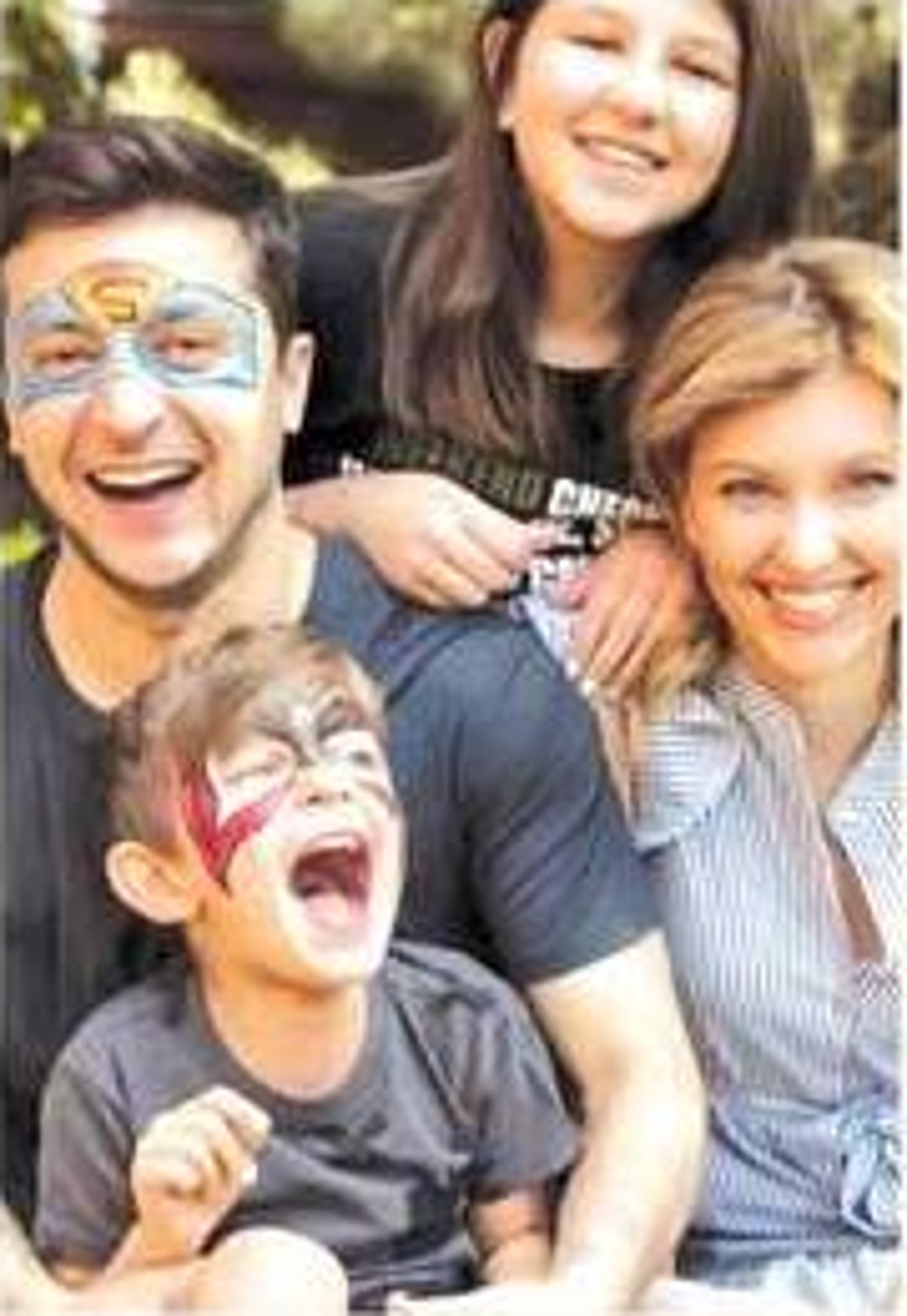 If only Goan leaders led like Ukraine’s president and had pictures of their children in their offices