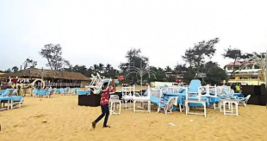 Illegal deck beds,  tables confiscated  at Cavelossim