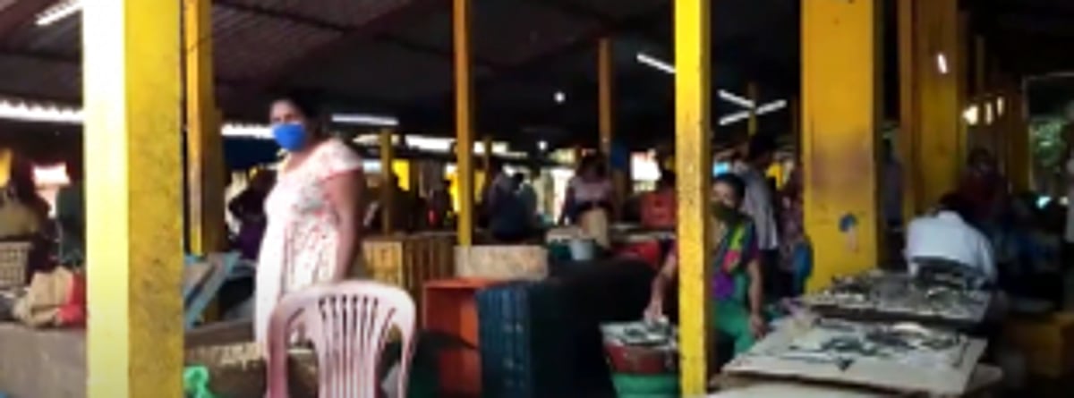Illegal fish sale by roadside still continues in Vasco: Fisherwomen