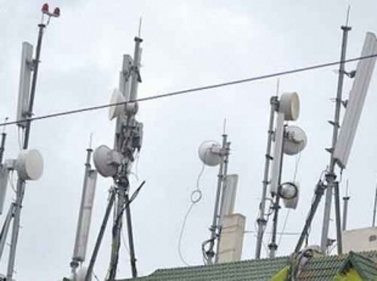 Illegal mobile towers cause distress to Canacona locals