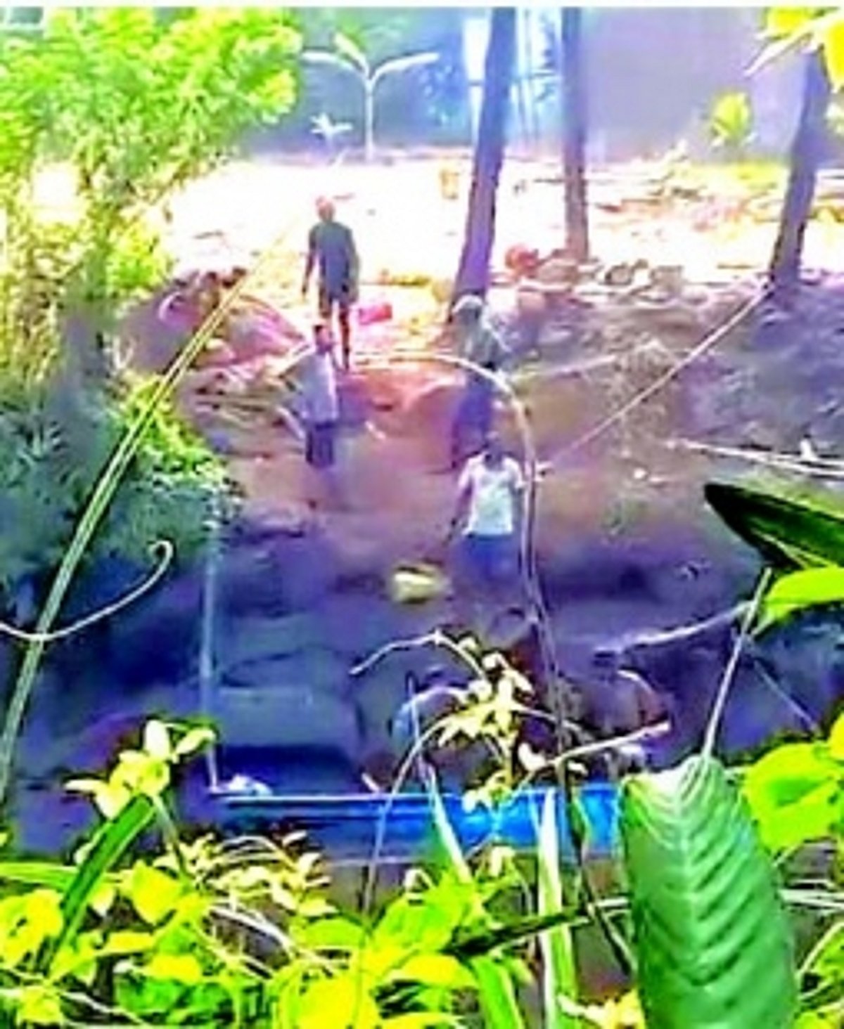 Illegal sand extraction still rampant in Chandor, despite citizens’ complaints and protests