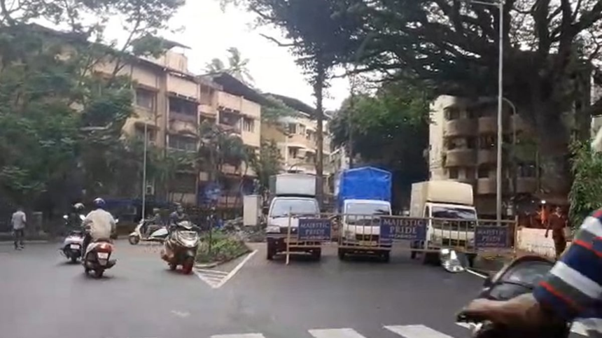 Illegally Parked Vehicles at Panjim’s Caculo Island Pose Serious Accident Risk, Urgent Action Needed 1 Illegally Parked Vehicles at Panjim’s Caculo Island Pose Serious Accident Risk, Urgent Action Needed