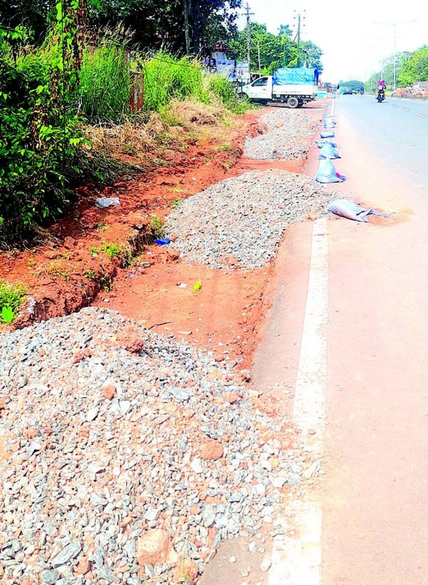 Illogical planning for Highway widening at Nuvem 1 Illogical planning for Highway widening at Nuvem