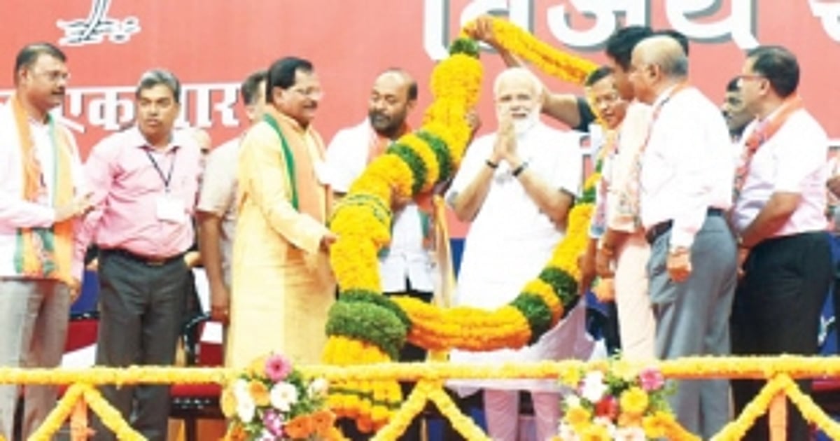 In Goa, PM Modi woos mining dependents, fishermen