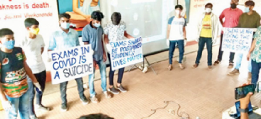 In Mapusa students demand the same 1 In Mapusa students demand the same