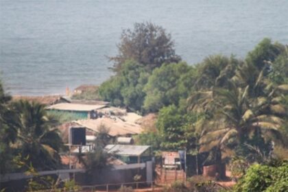 In Parsekar’s backyard, illegal  establishments continue to thrive