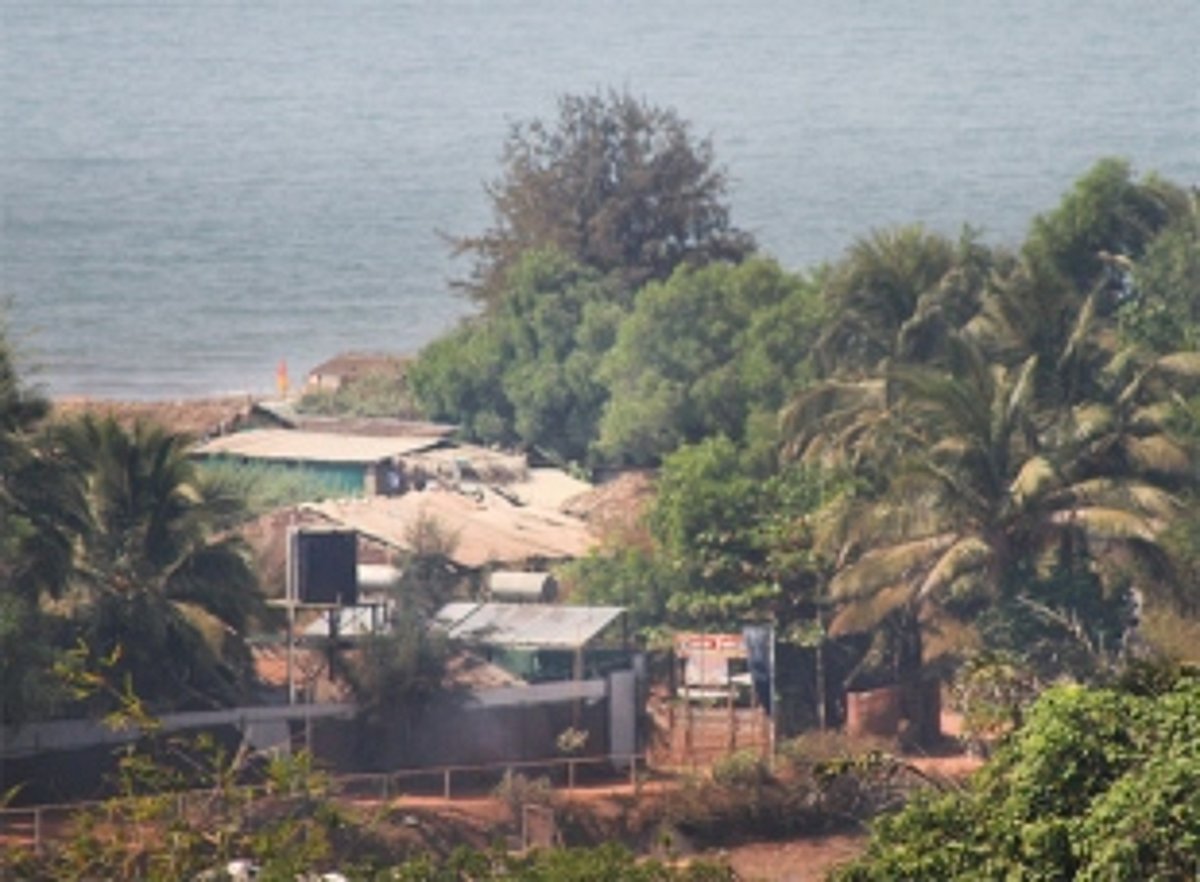 In Parsekar’s backyard, illegal  establishments continue to thrive