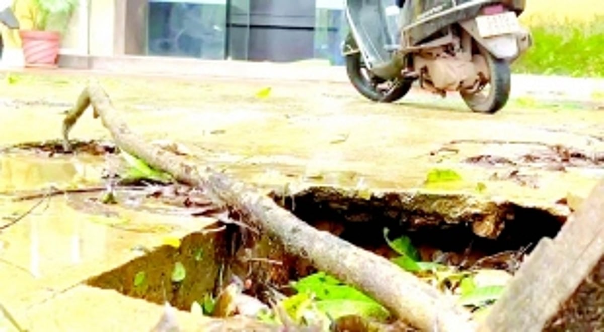 In Quepem, before you pay your commercial taxes, you may fall into a pit