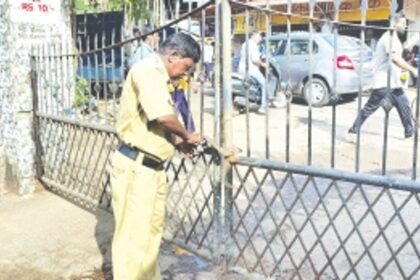 In crackdown on unregistered  fish traders, Dept shuts jetties