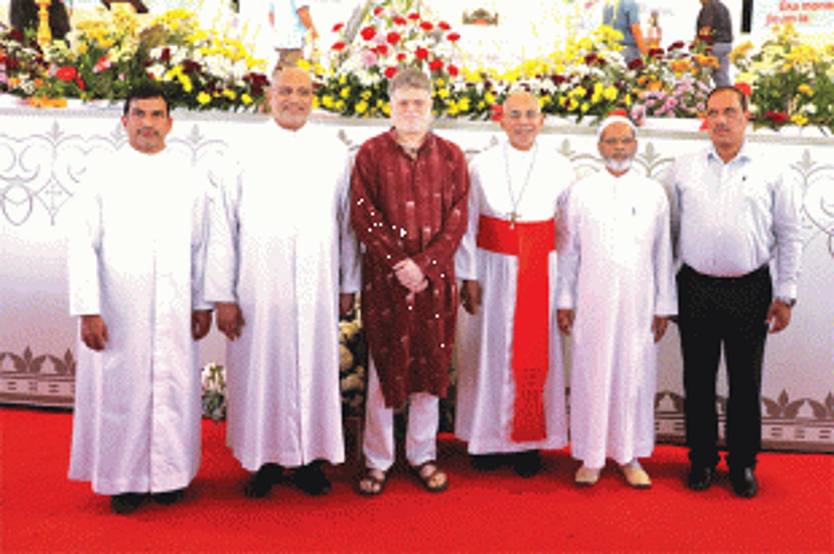 In spirit of harmony, leaders deliver lessons from holy scriptures of various faiths at Inter-Religious meeting