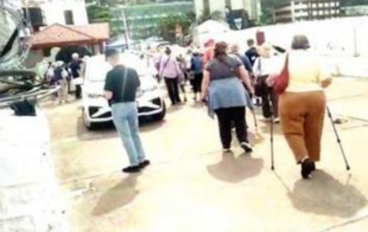 In the clutches of Cabs... Tourism in Goa!