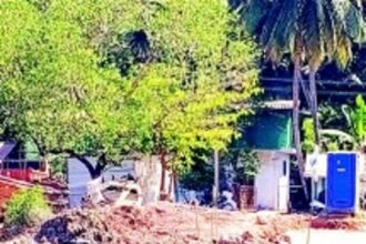 Incomplete ferry ramp endangers commuters on Camurlim-Tuem route