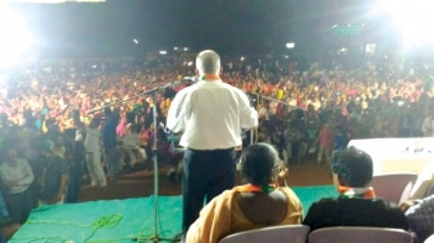 Independent candidates are stooges of BJP: Luizinho 1 Independent candidates are stooges of BJP: Luizinho
