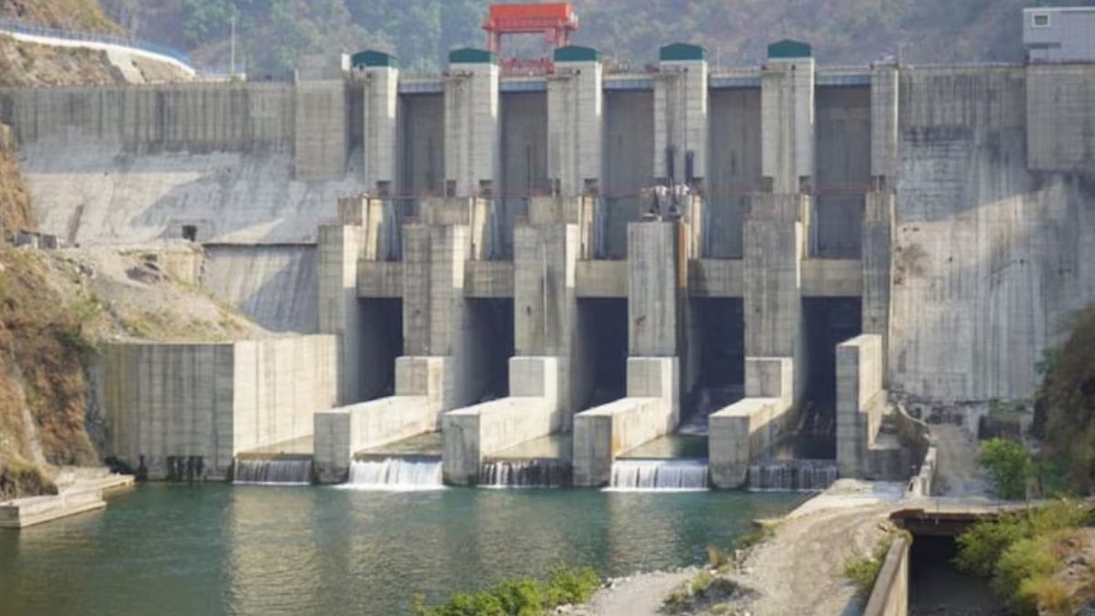 India Begins Full Flushing of Salal and Baglihar Dams After Indus Waters Treaty Suspension
