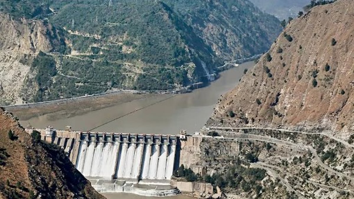 India Suspends Indus Waters Treaty: What It Means for Pakistan's Water Supply and Economy