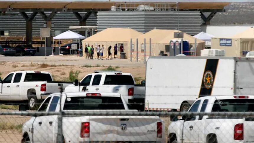 Indian-Origin Man Held in US for Nearly a Month Over Decades-Old Case 1 Indian-Origin Man Held in US for Nearly a Month Over Decades-Old Case