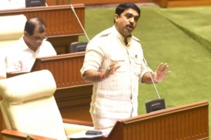 Industries are leaving Goa due to frequent power outages: Vijai