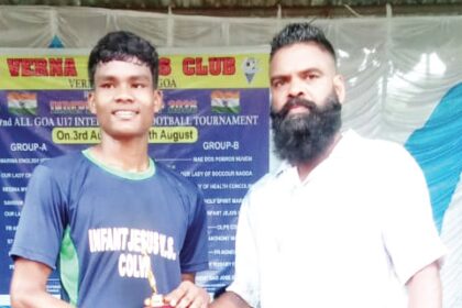 Infant Jesus HS march
into quarter-finals