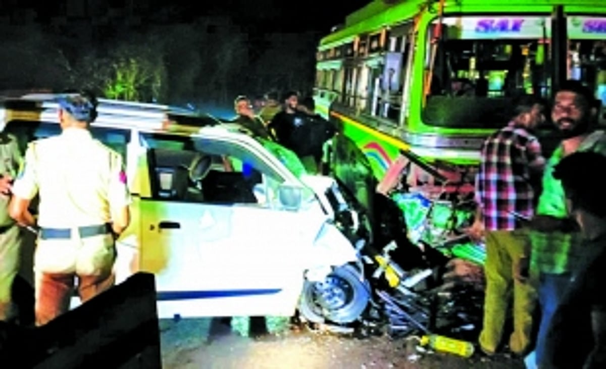 Infant badly injured in taxi-bus collision at Usgao